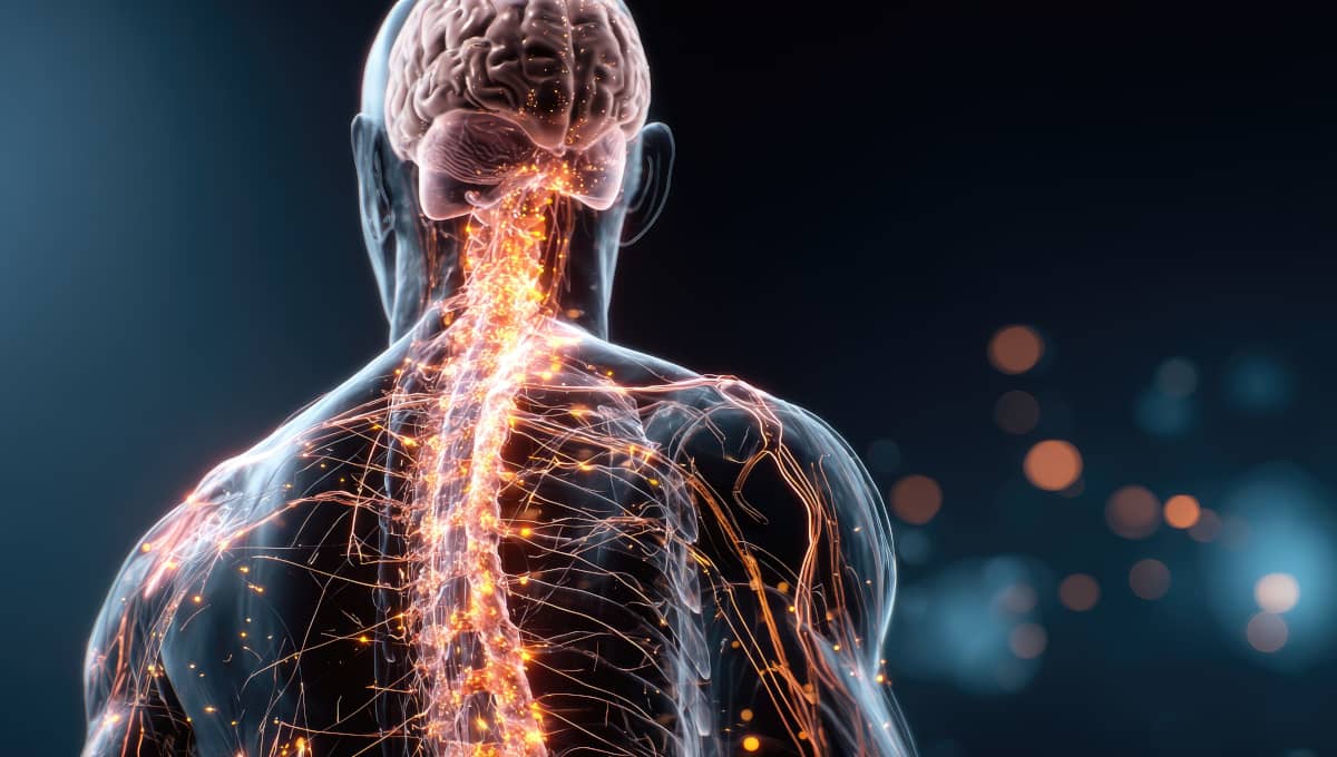 barbat in varsta cu boala parkinson se confrunta cu tremor la maini